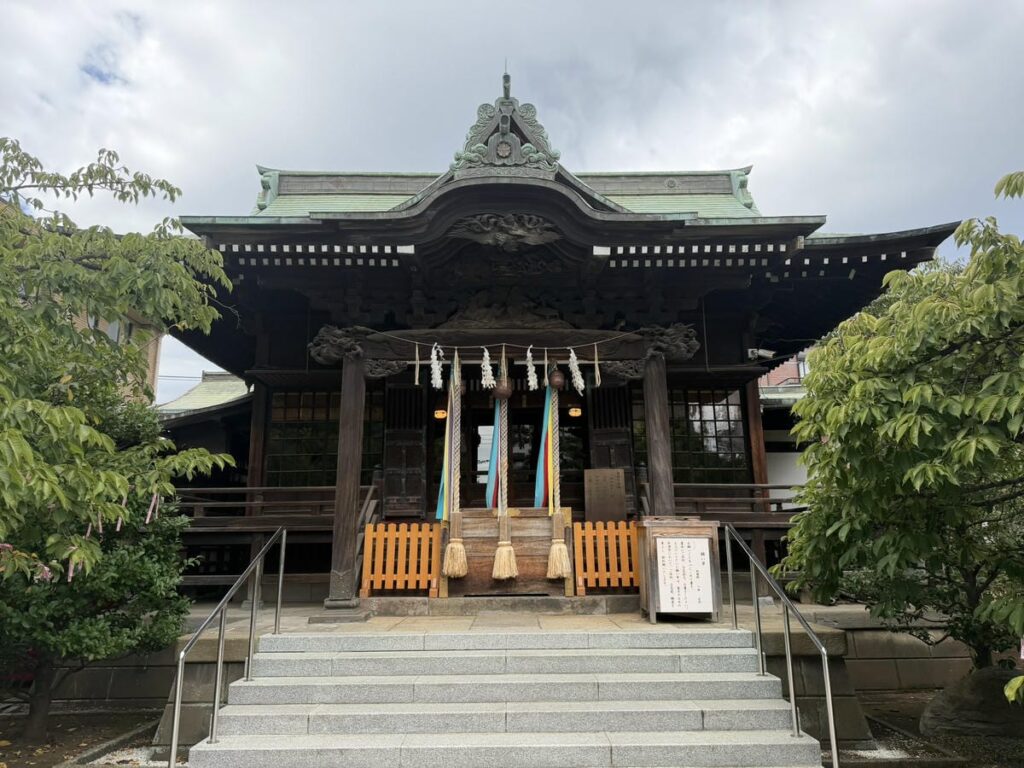 桜神宮の社殿