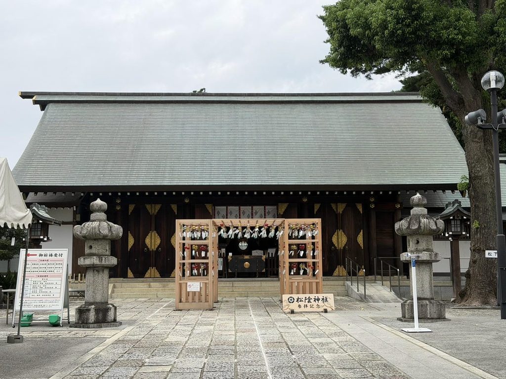 松陰神社の御社殿