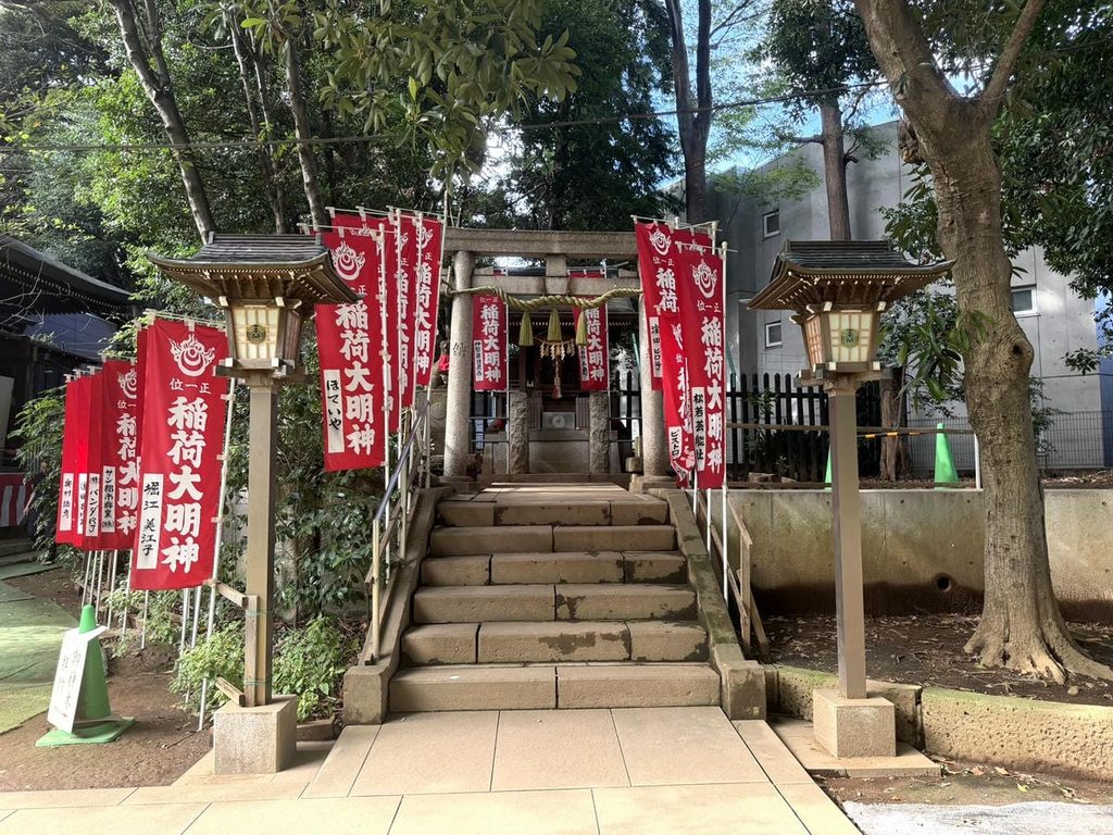 太子堂八幡神社の稲荷神社